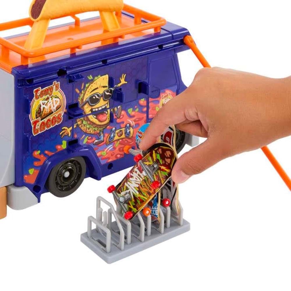 Hot Wheels Skate Taco Arabası Oyun Seti HMK00