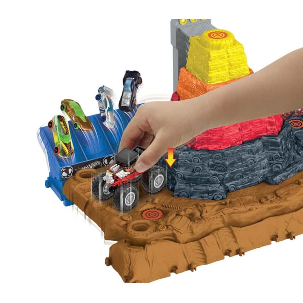 Hot Wheels Monster Trucks Muhteşem Çarpışma Arenası™ HNB96