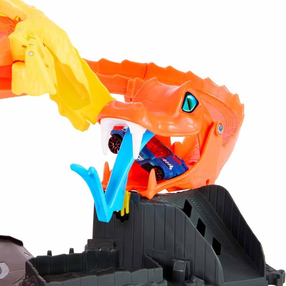 Hot Wheels® Pizza Dükkanında Kobra Macerası Oyun Seti HTN81