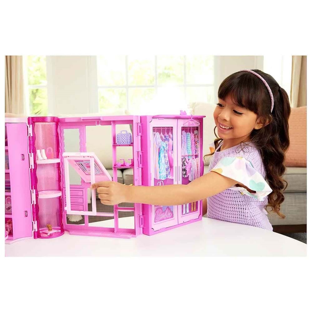 Barbie®'nin Rüya Gardrobu ve Bebek HXD58