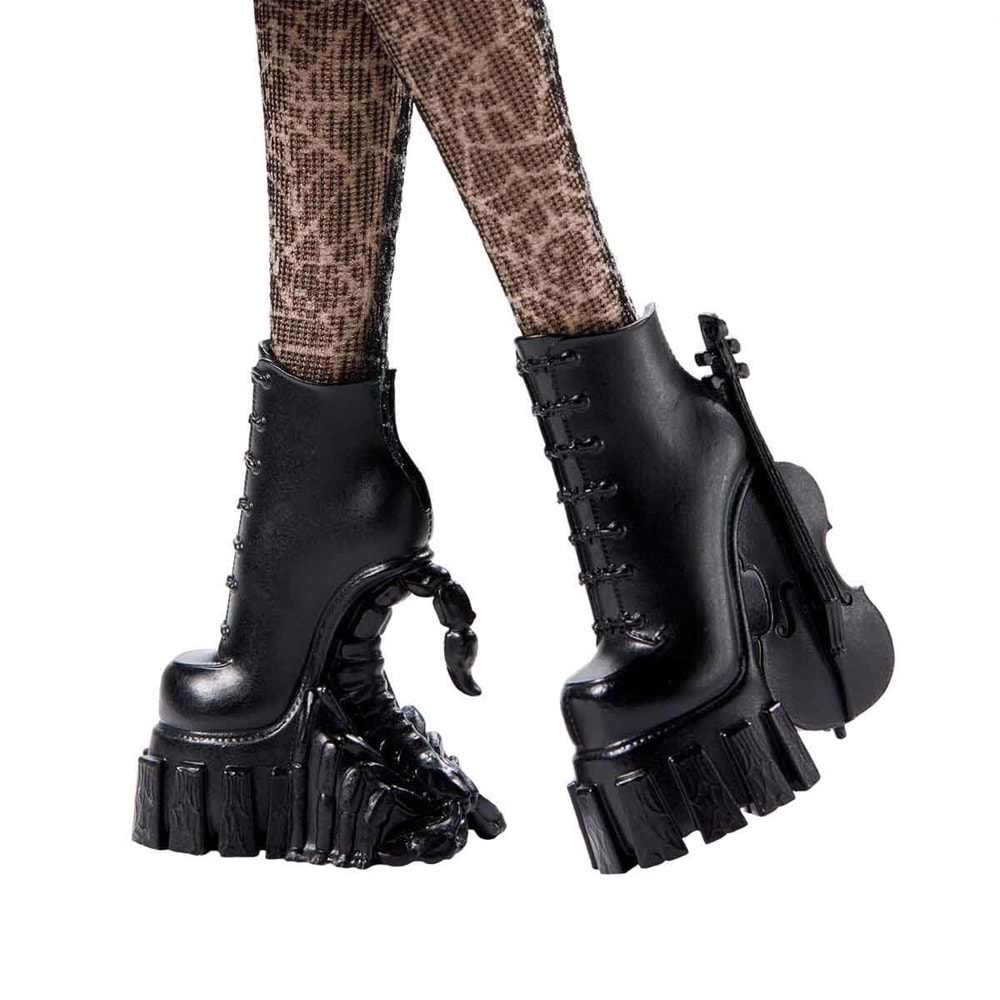 Monster High Koleksiyon - Wednesday Okul Üniformalı Bebek HXJ04