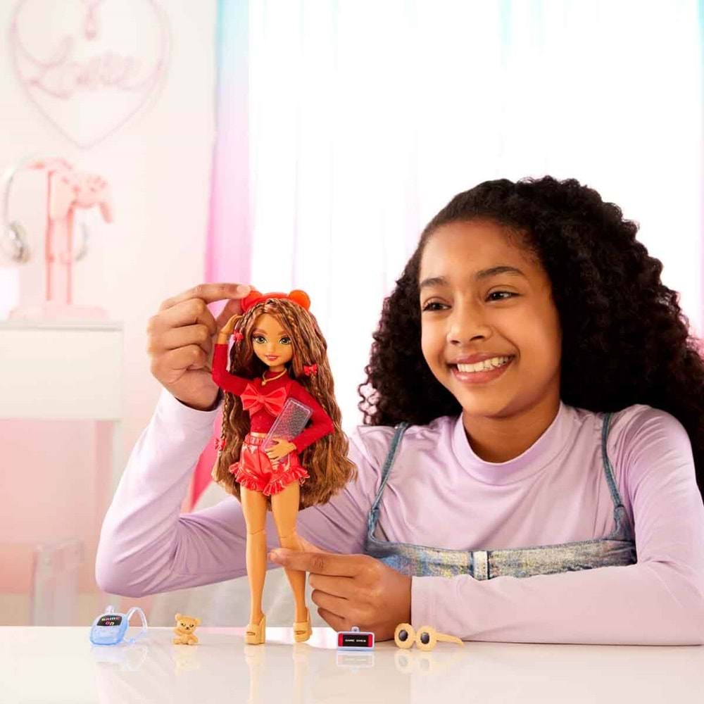 Barbie Dream Besties™ Ana Karakter Bebekler Teresa HYC23
