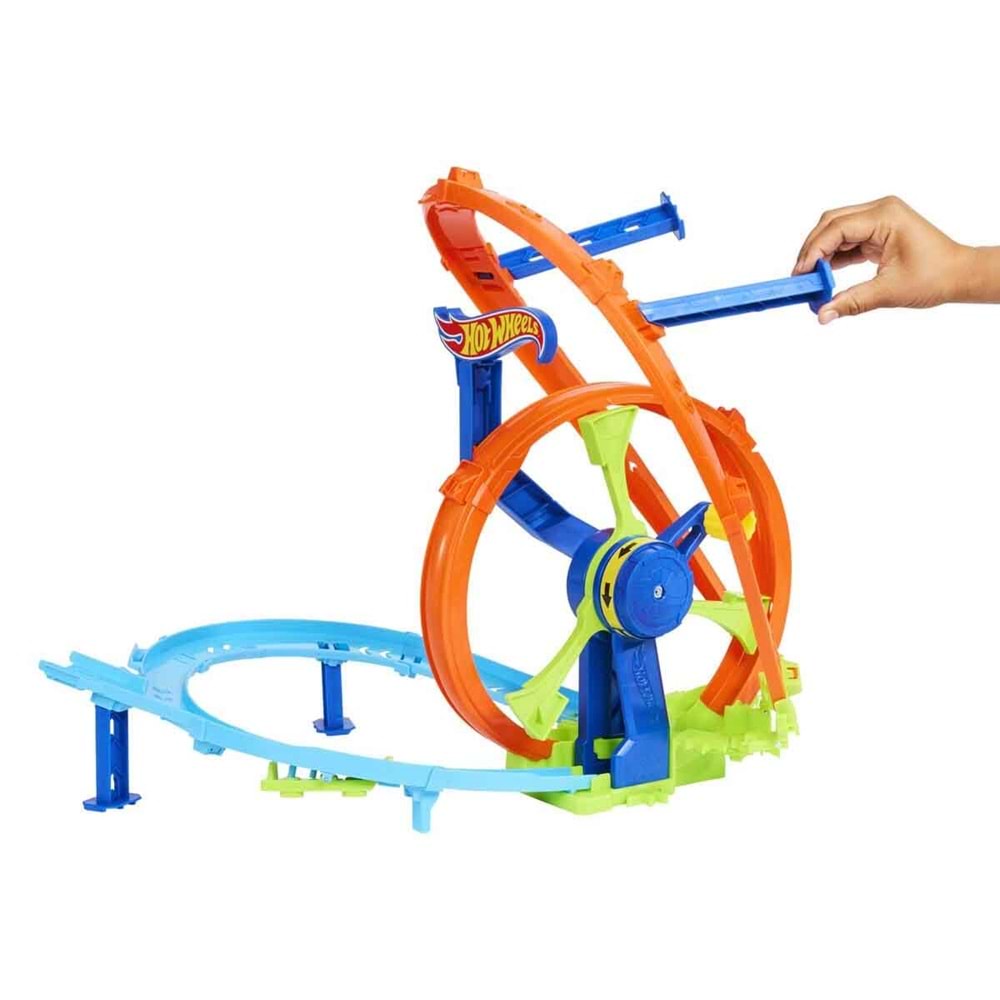 Hot Wheels® Hızlı Fırlatma ve Döngü Parkuru Oyun Seti JBX65