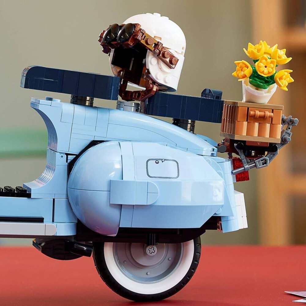 LEGO-10298 ICONS Vespa 125