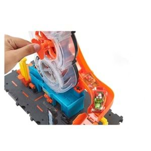 Hot Wheels Tekerlek Kulesi Pisti HDP02