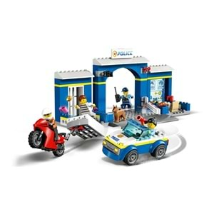 LEGO-60370 City Polis Merkezi Takibi