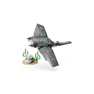 LEGO-31381 Creator Acımasız Köpek Balığı ile Hazine Sandığı