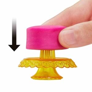 Barbie®'nin Pasta Dükkanı Oyun Seti HGB73
