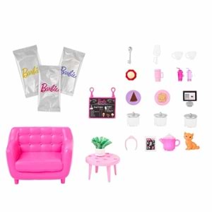 Barbie'nin Çay Saati Oyun Seti HKT94