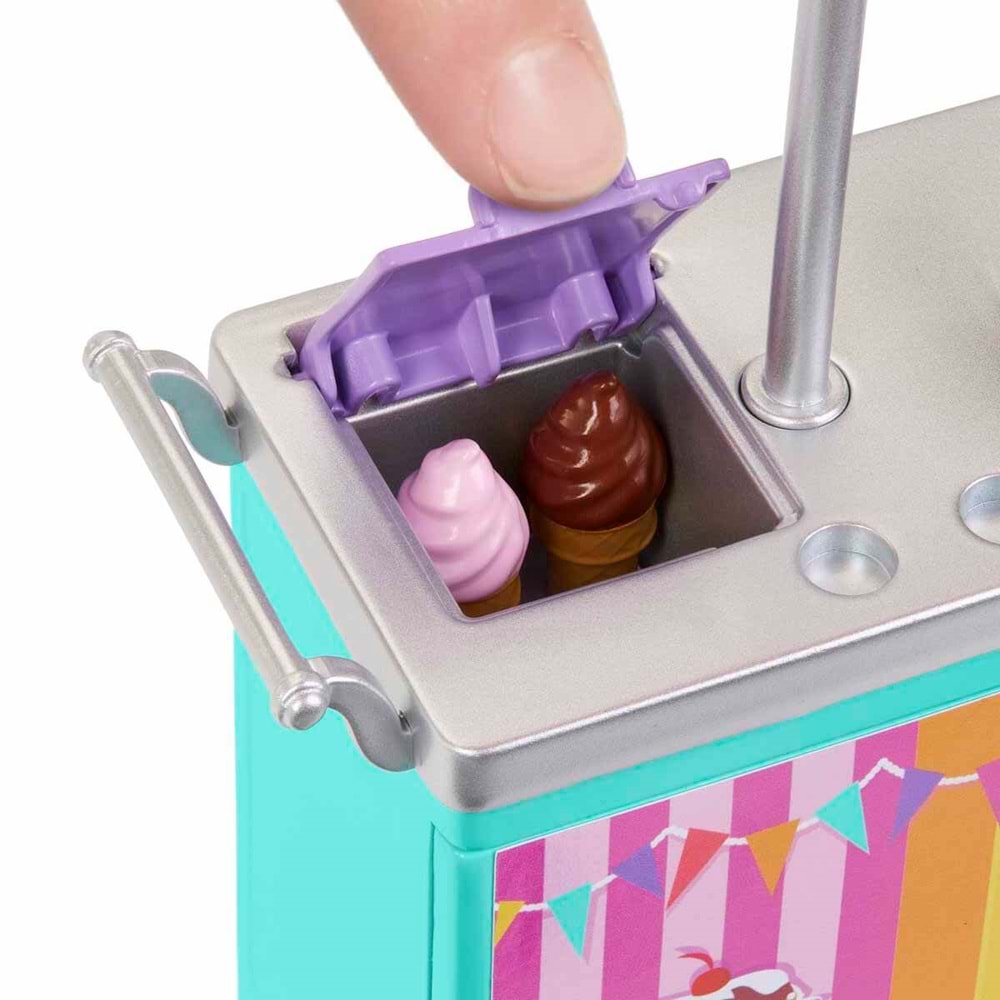 Barbie Brooklyn ve Malibu'nun Sahildeki Yiyecek Standı HNK99