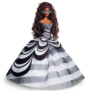 Barbie 65. Yıl Mavi Safir Yıldönümü Bebeği HRM59