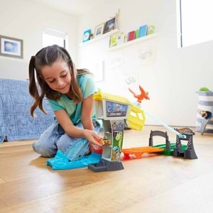 Hot Wheels® Racerverse Jurassic Pist Seti HTP12