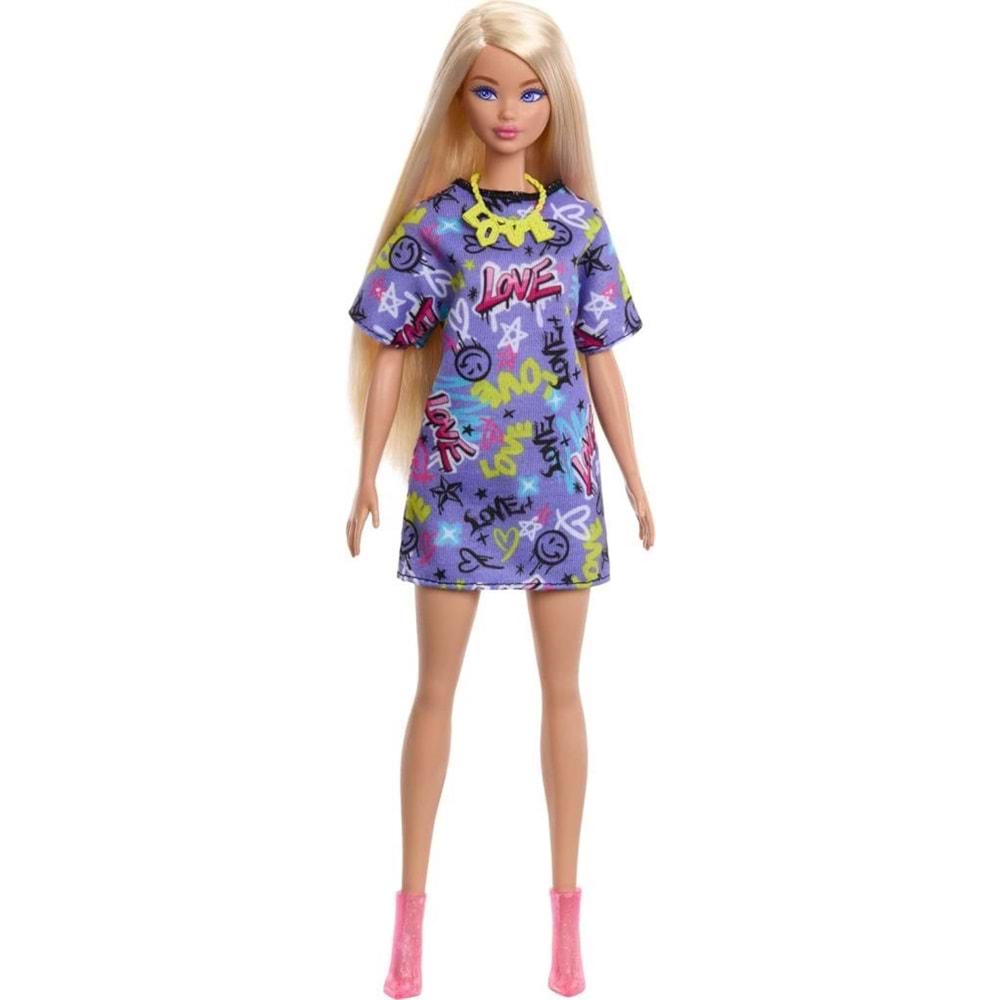 Barbie® Moda Bebek, Kıyafetleri ve Akseasuarları HYT61