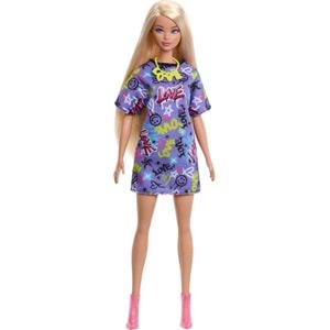 Barbie® Moda Bebek, Kıyafetleri ve Akseasuarları HYT61