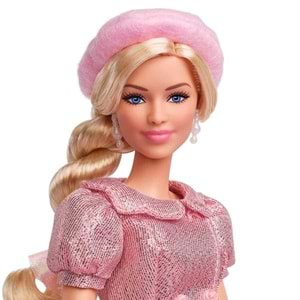 Barbie® Film Serisi: Pembe Bereli Barbie® Bebek JBJ53