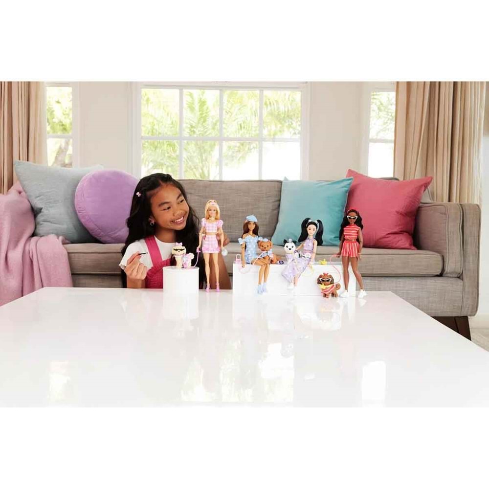 Barbie Uyumlu Dostlar Kahverengi Saçlı Bebek ve Köpekçiği JFP38