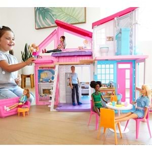 Barbie®'nin Malibu Evi FXG57