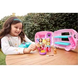 Barbie® Chelsea Karavan FXG90